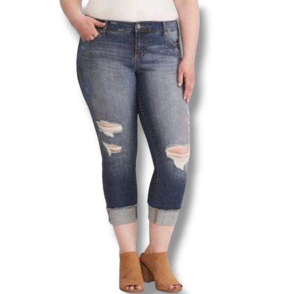 NWOT Torrid Perfect Boyfriend Ankle Jean - Picture 1 of 6